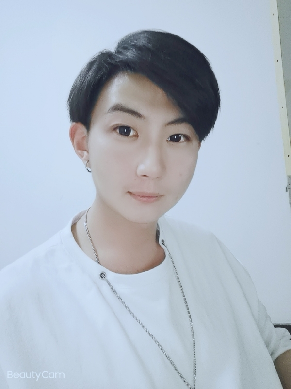 漠然的第二张照片--朝阳认干亲服务网